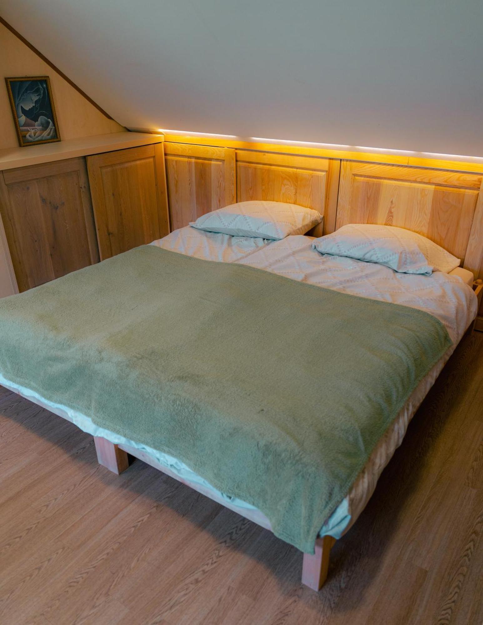 Country Retreat, Near Ljubljana City, Apartma Na Vasi, Blizu Mesta Ljubljana Apartment Медводе Екстериор снимка