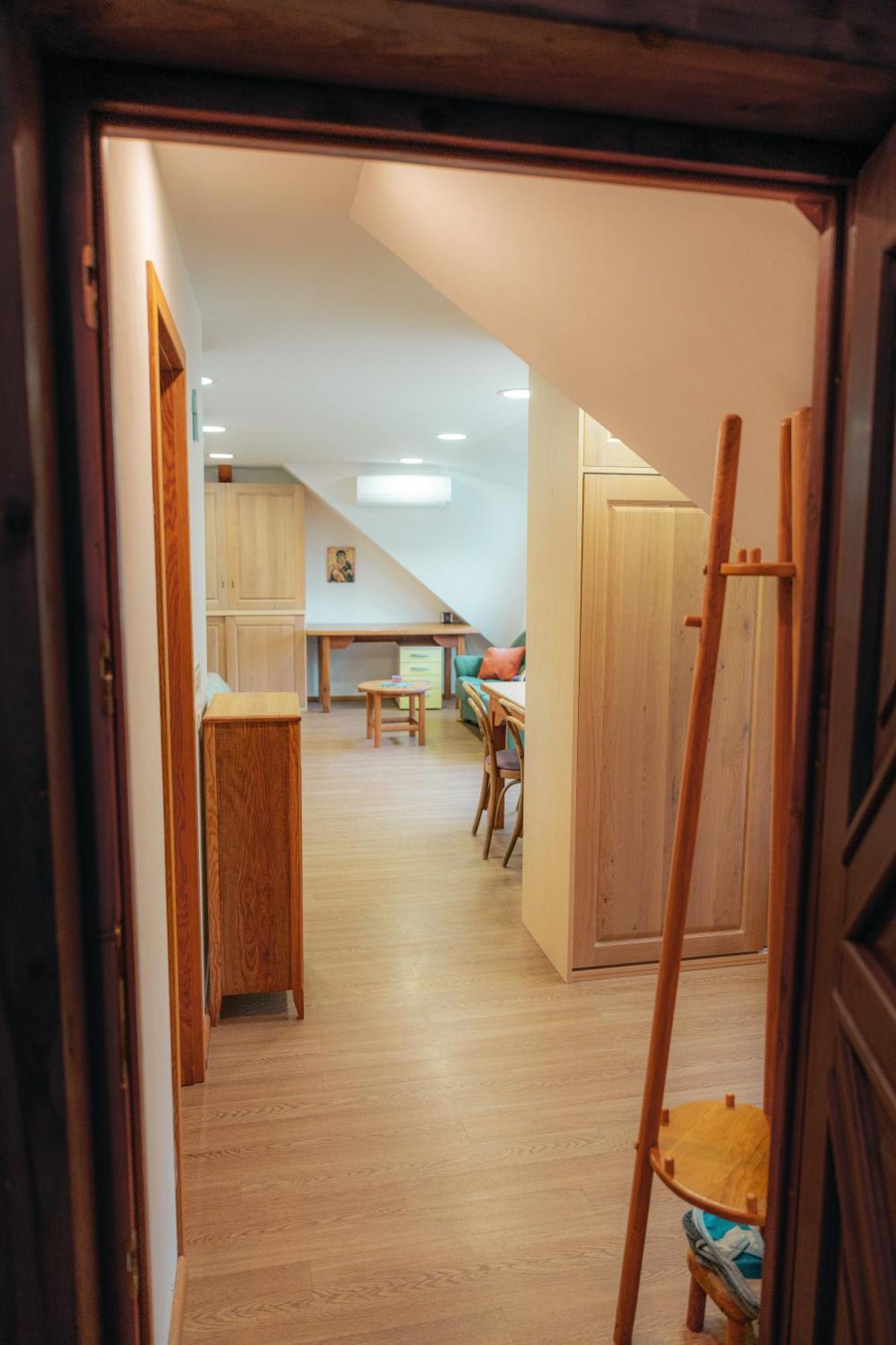 Country Retreat, Near Ljubljana City, Apartma Na Vasi, Blizu Mesta Ljubljana Apartment Медводе Екстериор снимка